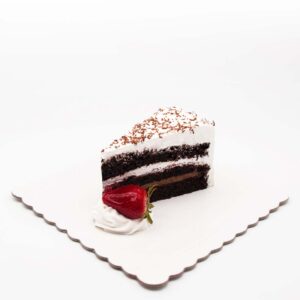 PORCION TORTA SELVA NEGRA